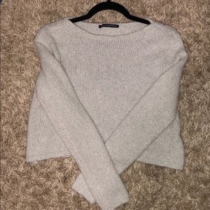 Brandy Melville crop knit sweater